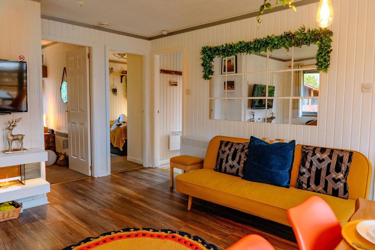 Вилла Wooden Cosy Retreat Hunters Quay Данун Экстерьер фото